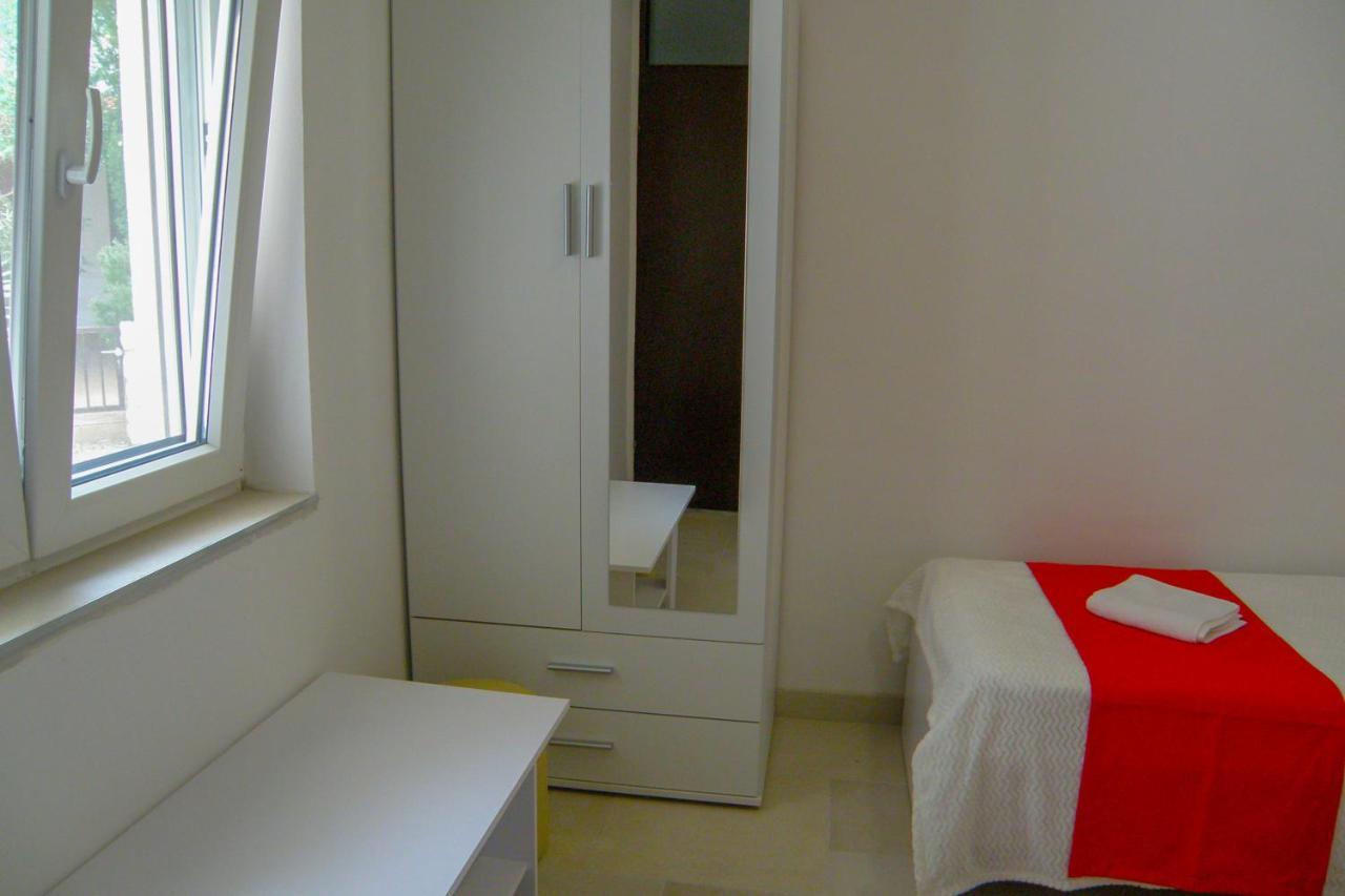 Lada Apartmani Novalja Extérieur photo