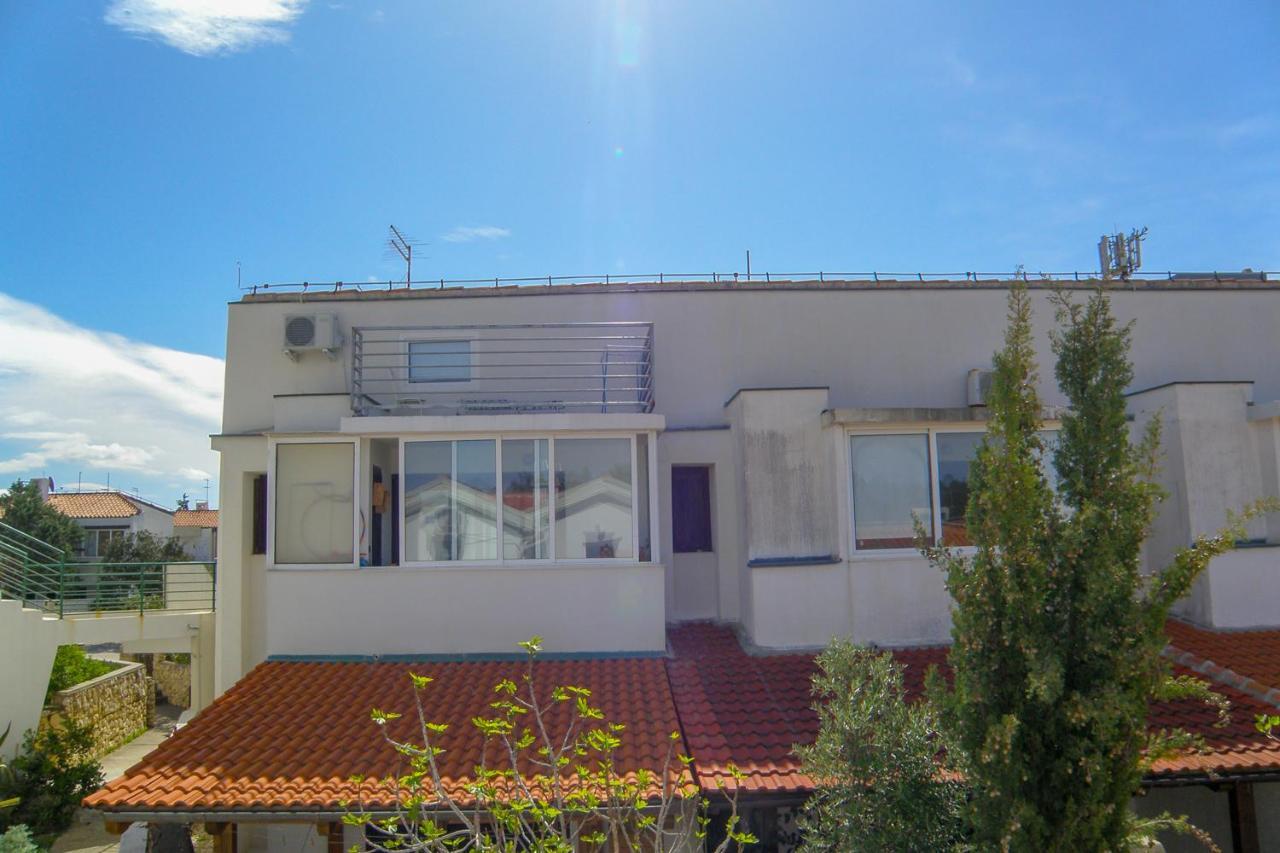 Lada Apartmani Novalja Extérieur photo