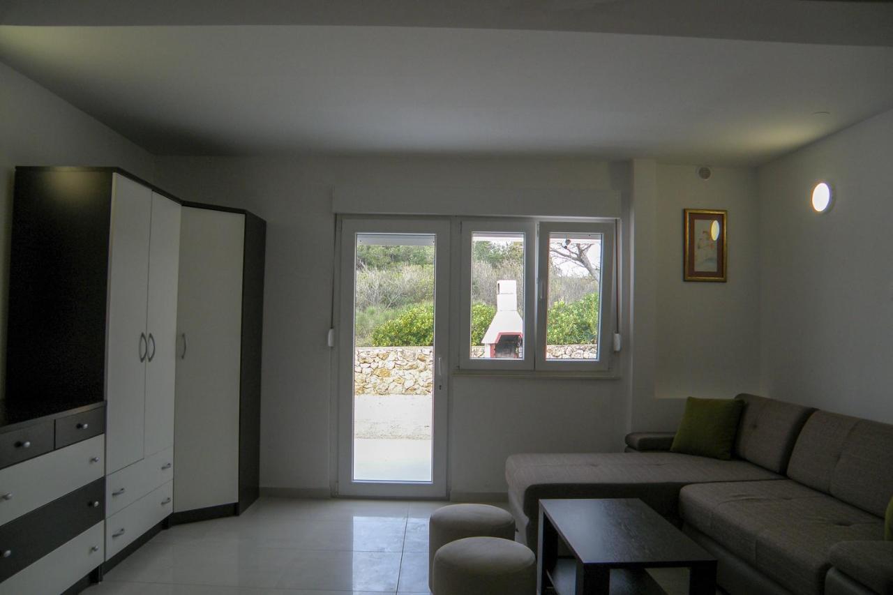 Lada Apartmani Novalja Extérieur photo